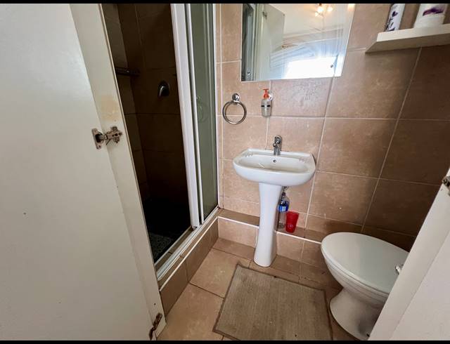 2 BEDROOM APARTMENT FOR SALE IN NEW TOWN CENTRE